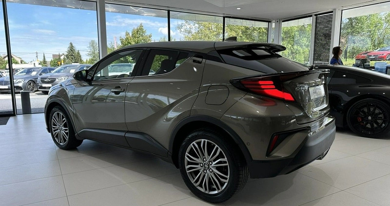 Toyota C-HR cena 118900 przebieg: 44375, rok produkcji 2022 z Bytów małe 781